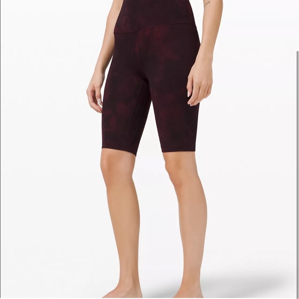 Lululemon sz 4 Align Shorts